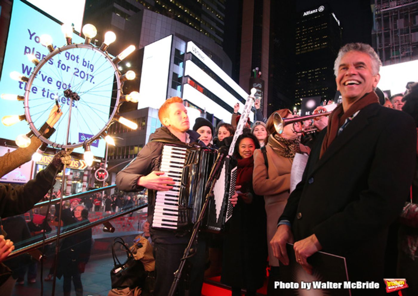 Photo Coverage: On Inauguration Eve, Broadway Unites to Take a Pledge for the Ghostlight Project  Image