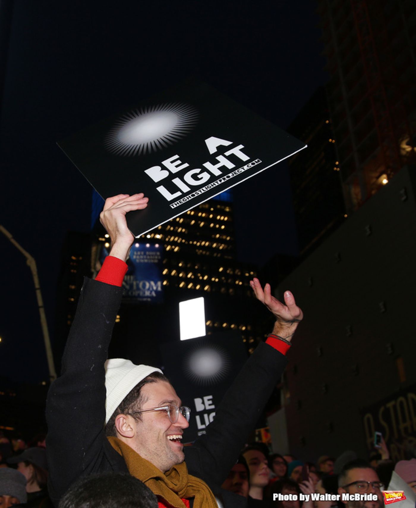 Photo Coverage: On Inauguration Eve, Broadway Unites to Take a Pledge for the Ghostlight Project  Image