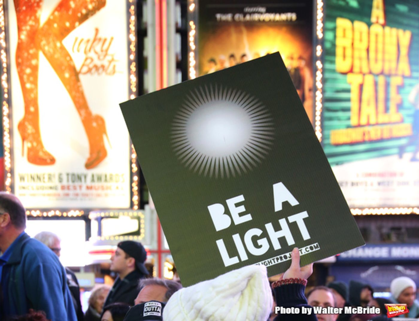 Photo Coverage: On Inauguration Eve, Broadway Unites to Take a Pledge for the Ghostlight Project  Image