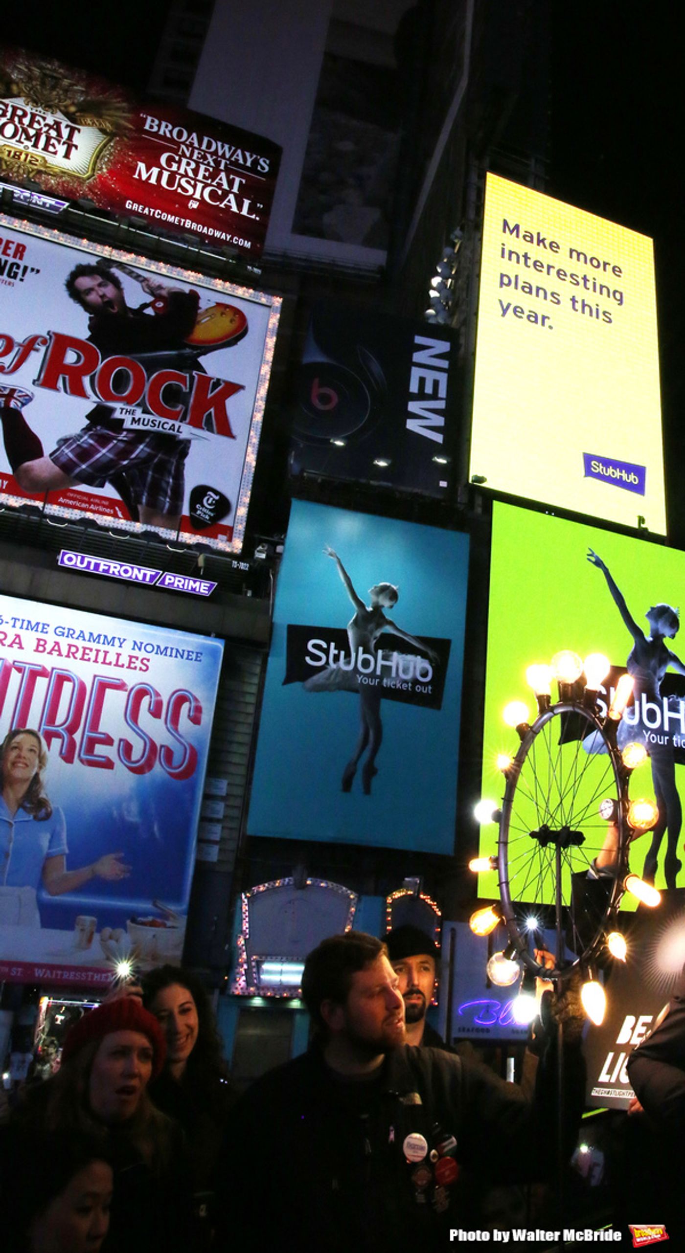 Photo Coverage: On Inauguration Eve, Broadway Unites to Take a Pledge for the Ghostlight Project  Image