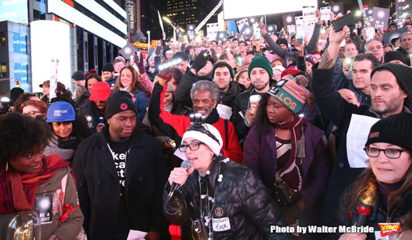 Photo Coverage: On Inauguration Eve, Broadway Unites to Take a Pledge for the Ghostlight Project  Image