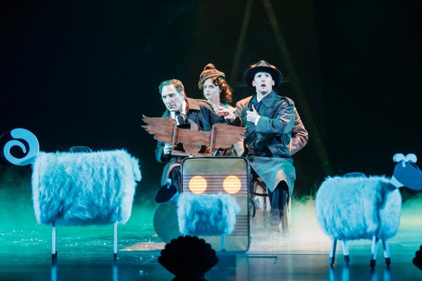 Review: Village's THE 39 STEPS Packed with Laughs but Lacks Pace  Image