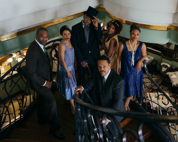 Robert DoQui, Traci Tolmaire, Damien Moses, Jarrell Hamilton, Idella Johnson, and Ted Photo