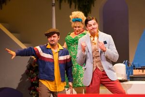 Alan Schmuckler, Tara Heal, Tyler Lansing Weaks
@ BroadwayWorld Alan Schmuckler, Tara Heal, Tyler Lansing Weaks
Photo