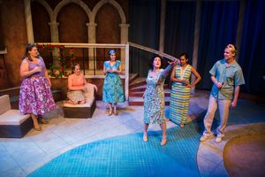 Mimsi Janis, Valerie Adams Rigsbee, Brittany Martz, Kari Ginsburg, Lisa Hill-Corley, and Allen McRae @ BroadwayWorld Mimsi Janis, Valerie Adams Rigsbee, Brittany Martz, Kari Ginsburg, Lisa Hill-Corley, Photo