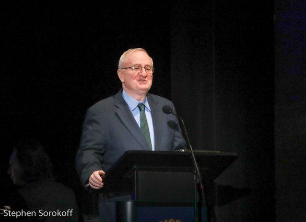 Robert Kimball Photo