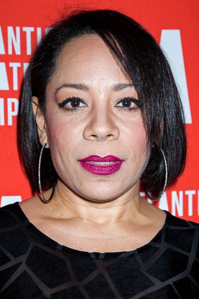 Selenis Leyva Photo