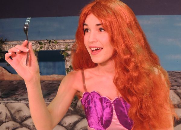 Bridey Puvel as Ariel Photo