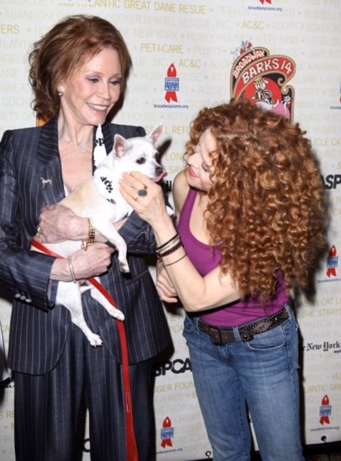 Photo Flashback: Even More to Love- Remembering Mary Tyler Moore's Years of Service with Broadway Barks  Image