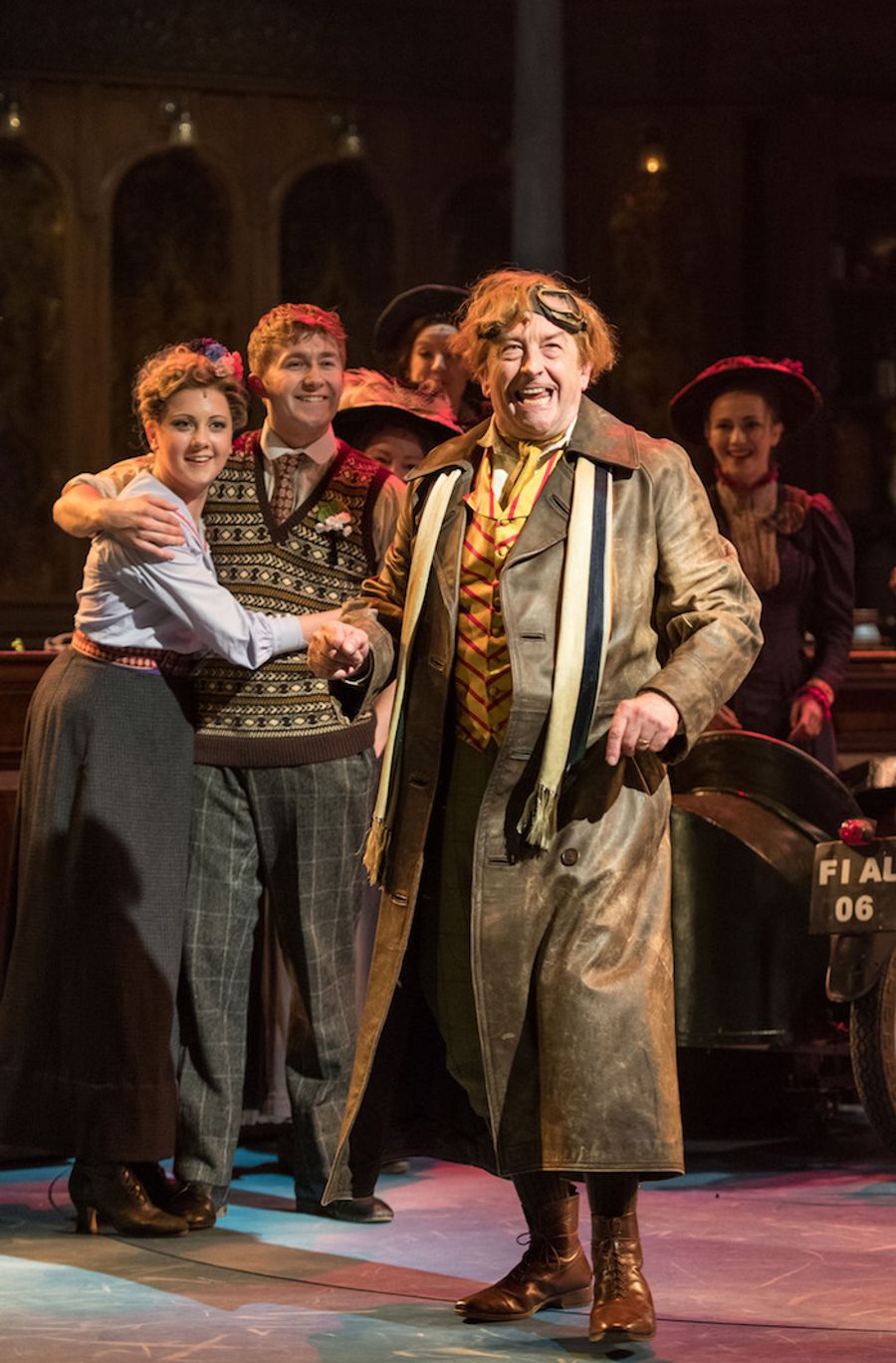Interview: Ian Bartholomew Talks HALF A SIXPENCE Image