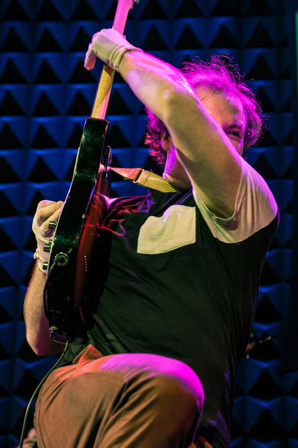 Alexander Sage Oyen Photo