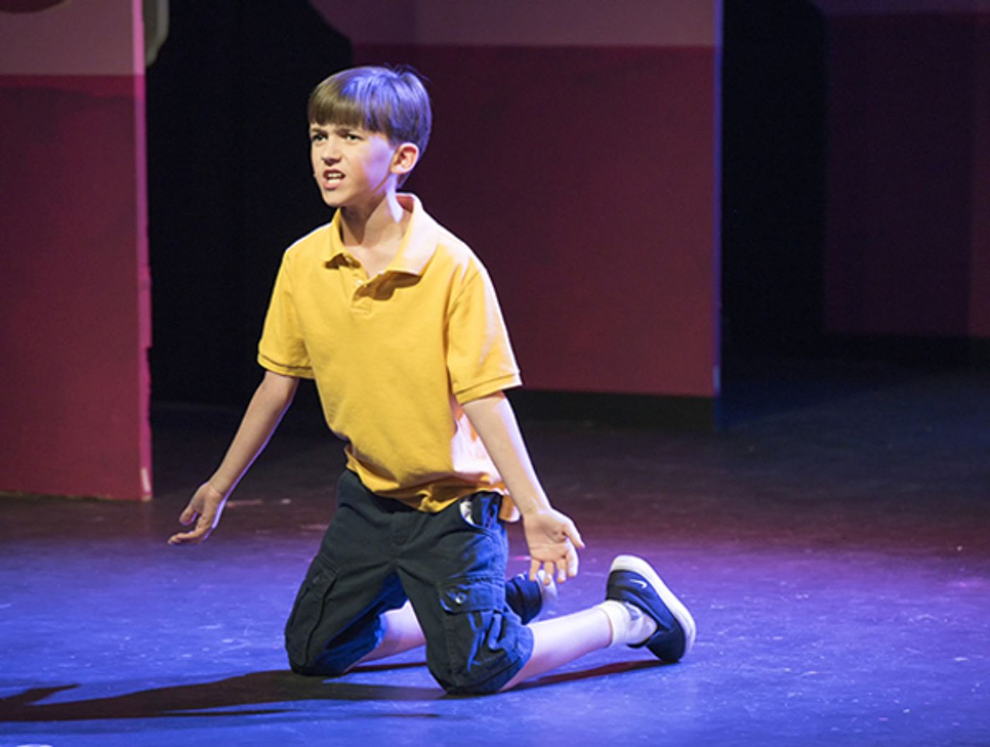 BWW Interview: Ian Gray - Front and Center