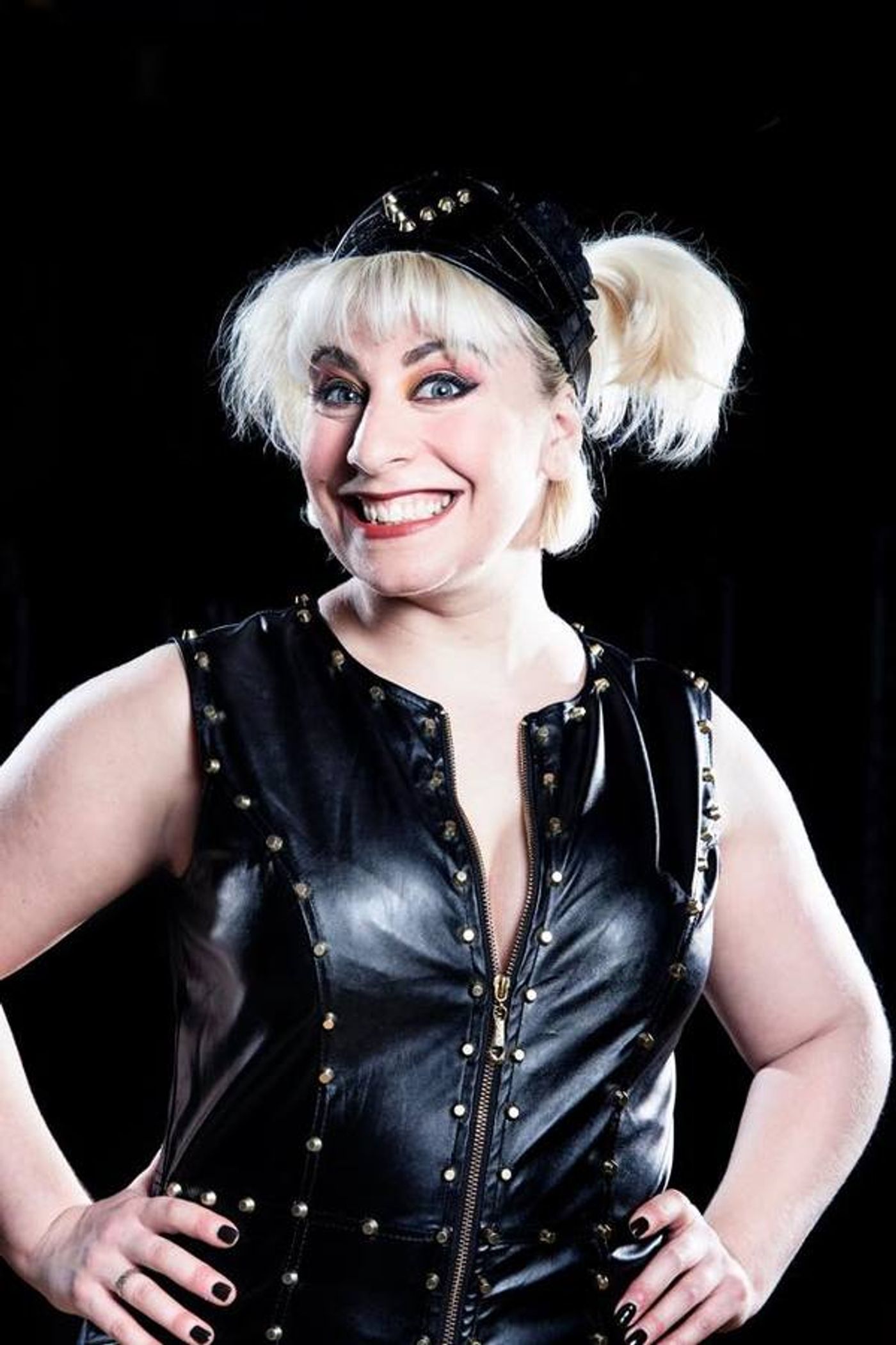 Photo Flash: New Photos Just Released for LIZZIE at Greenwich Theatre  Image