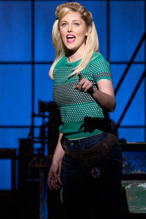 Taylor Louderman Photo