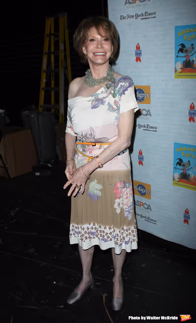 Mary Tyler Moore
attending A Star-Studded Dog and Cat Adopt-A-Thon, BROADWAY BARKS 11 Photo