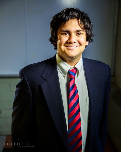 Rohan Sinha as Akthar Photo