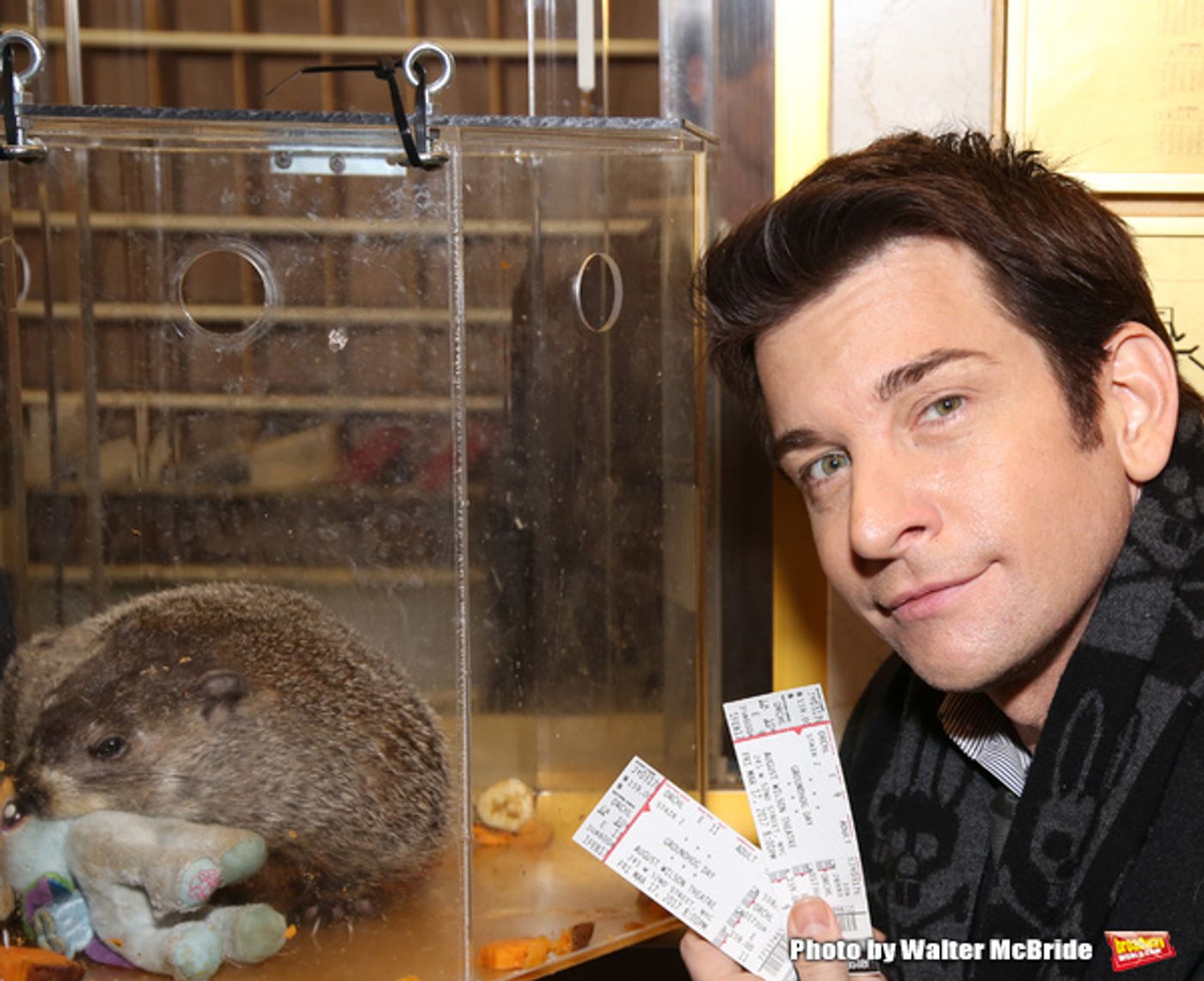 Photo Coverage: Staten Island Chuck Helps Andy Karl & GROUNDHOG DAY Company Open the Box Office!  Image