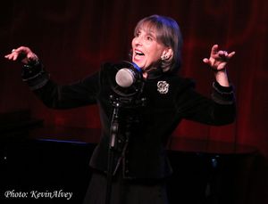Loni Ackerman @ BroadwayWorld Loni Ackerman Photo