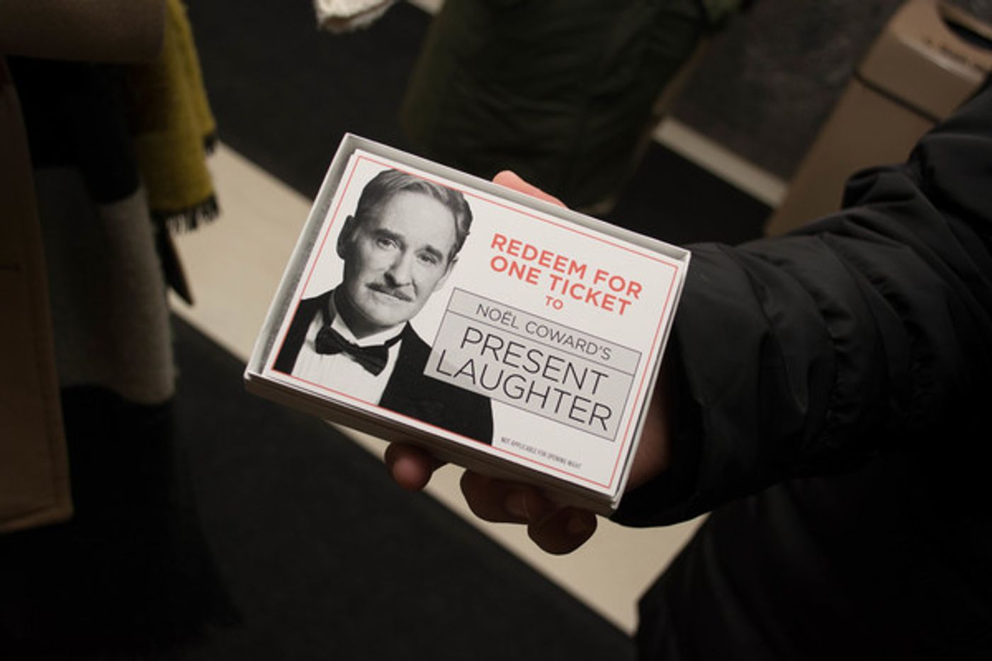 Photo Flash: Ticket Buyers Unwrap the PRESENT LAUGHTER Box Office  Image