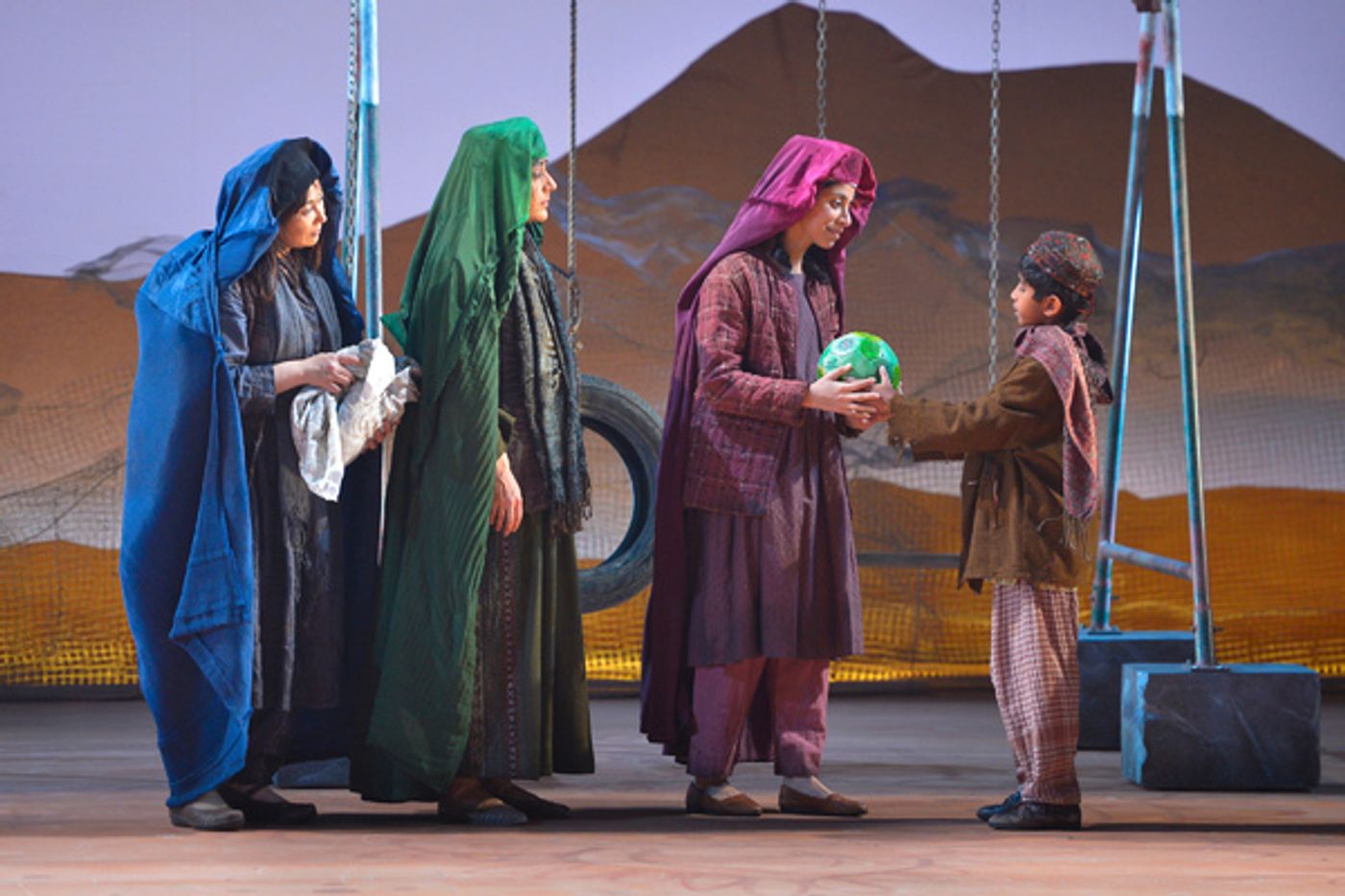 Photo Flash: First Look at the Stage Adaptation of Khaled Hosseini's A THOUSAND SPLENDID SUNS at A.C.T.  Image