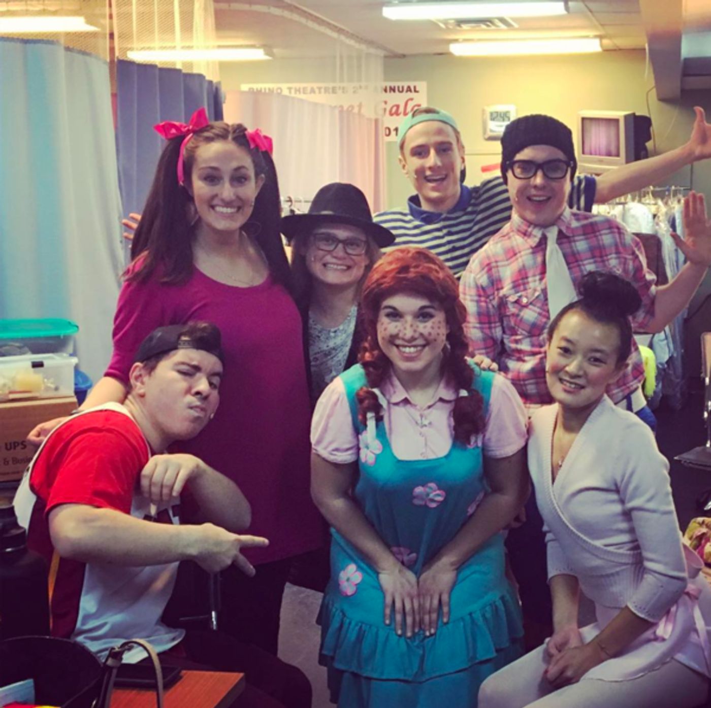 Photo Flash: The Ladies of SUNSET BOULEVARD Get Ready for Their Glenn Close-Up, WICKED's Flying Monkeys Go Fosse, and More Saturday Intermission Pics!  Image