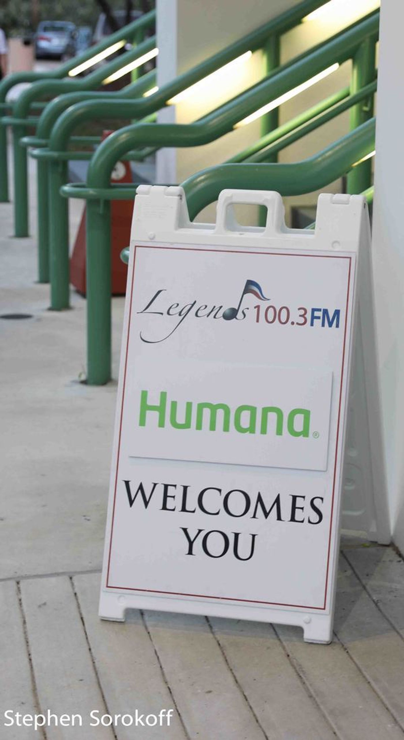 Photo Coverage: Deana Martin Celebrates Dean Martin's 100th at Legend Radio Concert Gala Photo Coverage: Deana Martin Celebrates Dean Martin's 100th at Legend Radio Concert Gala Image