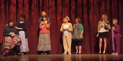 Mike Zizka as John, Dawn Maselli as Annie, Bill Emerson as Rod, Michelle Kettlety as  Photo