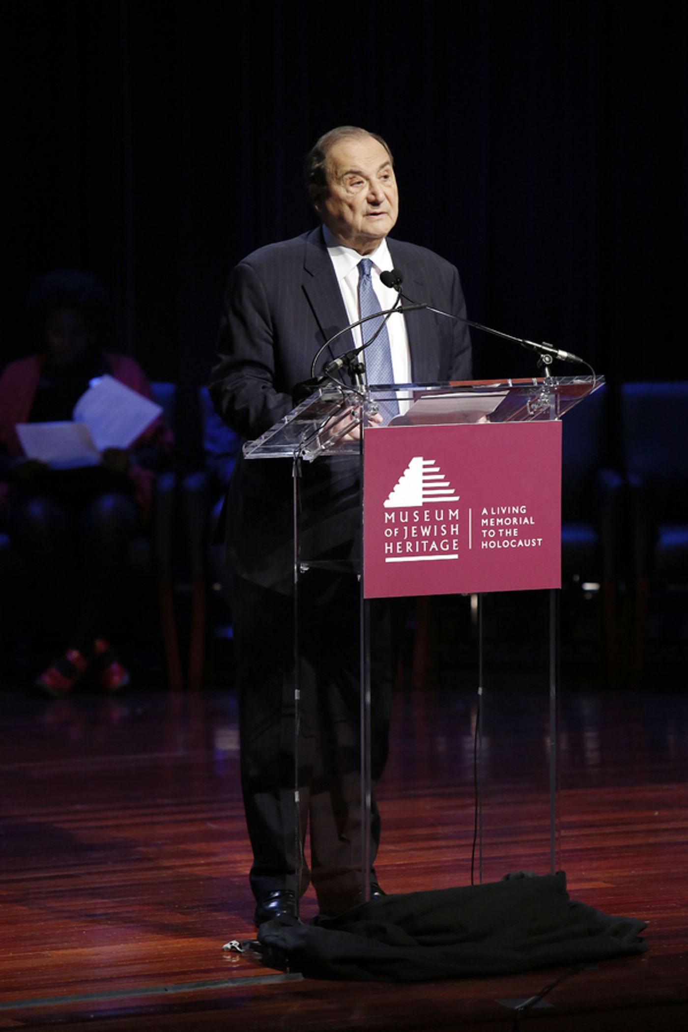 Photo Flash: Tovah Feldshuh, Sheldon Harnick, Jessica Hecht, David Hyde Pierce and More Take Part in Reading of Elie Wiesel's NIGHT  Image
