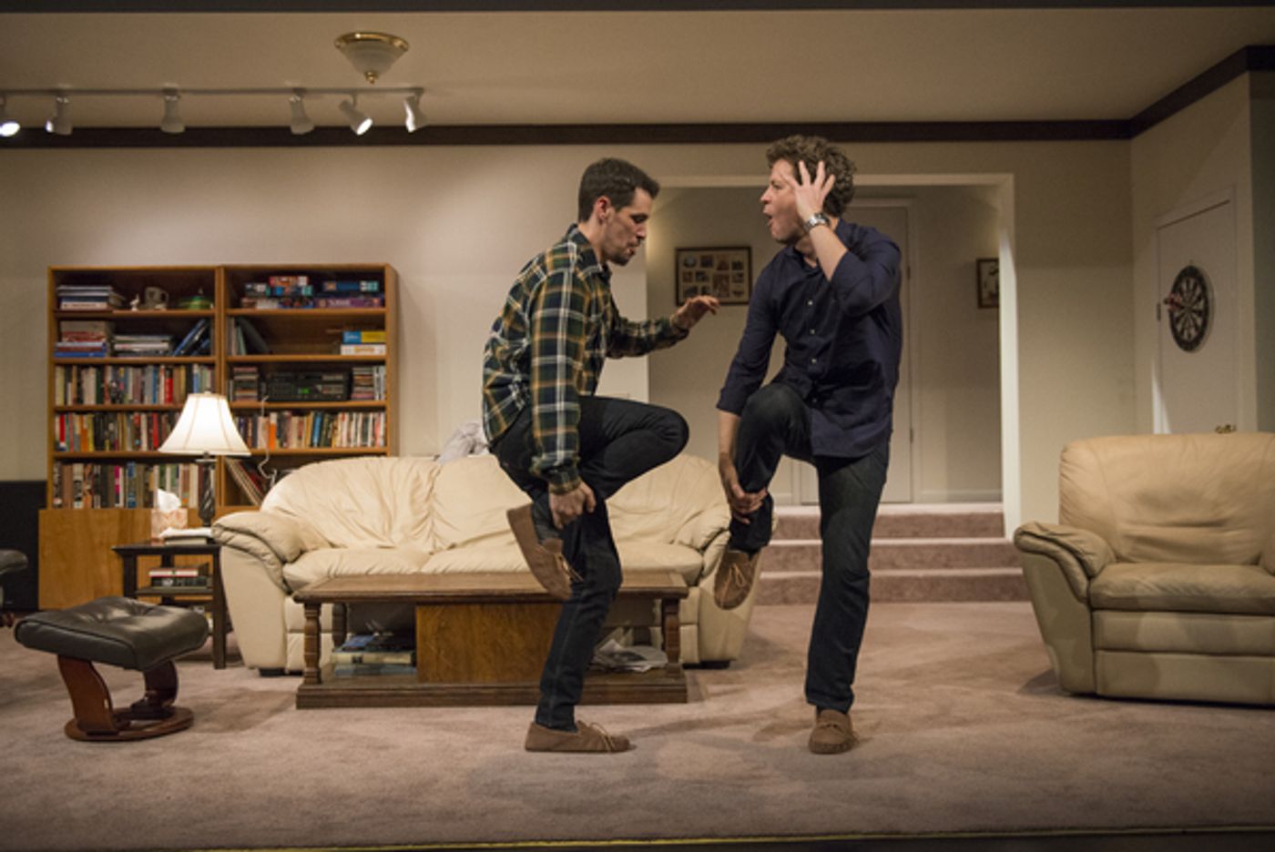Photo Flash: First Look at Young Jean Lee's STRAIGHT WHITE MEN at Steppenwolf Theatre  Image