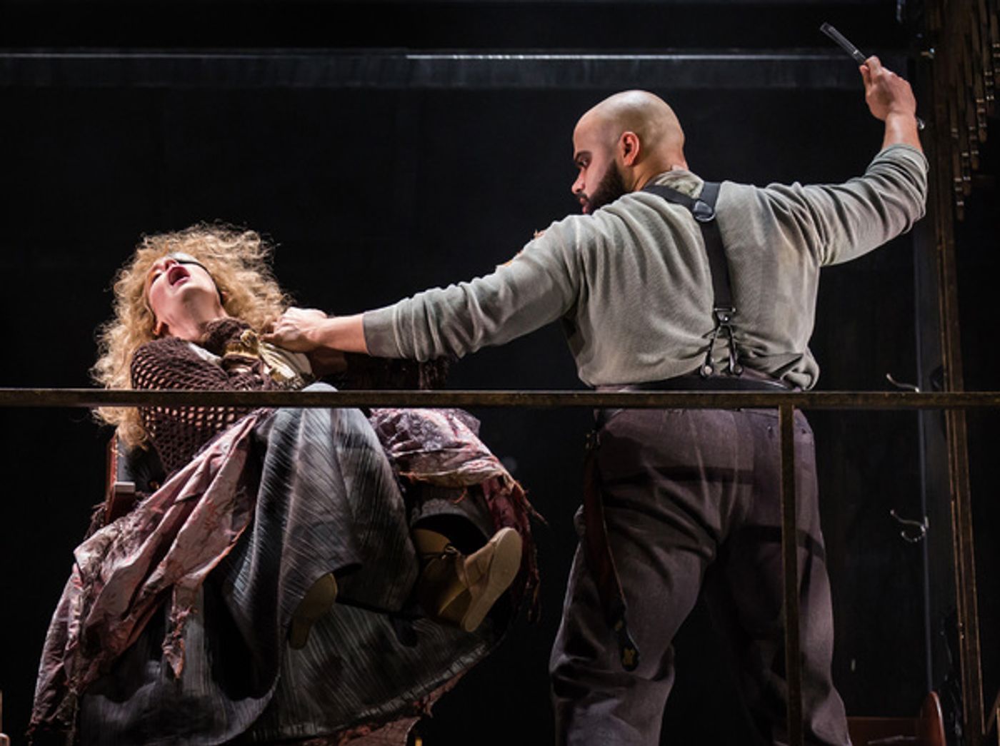 Photo Flash: Paramount Theatre's Bold New Production of SWEENEY TODD  Image