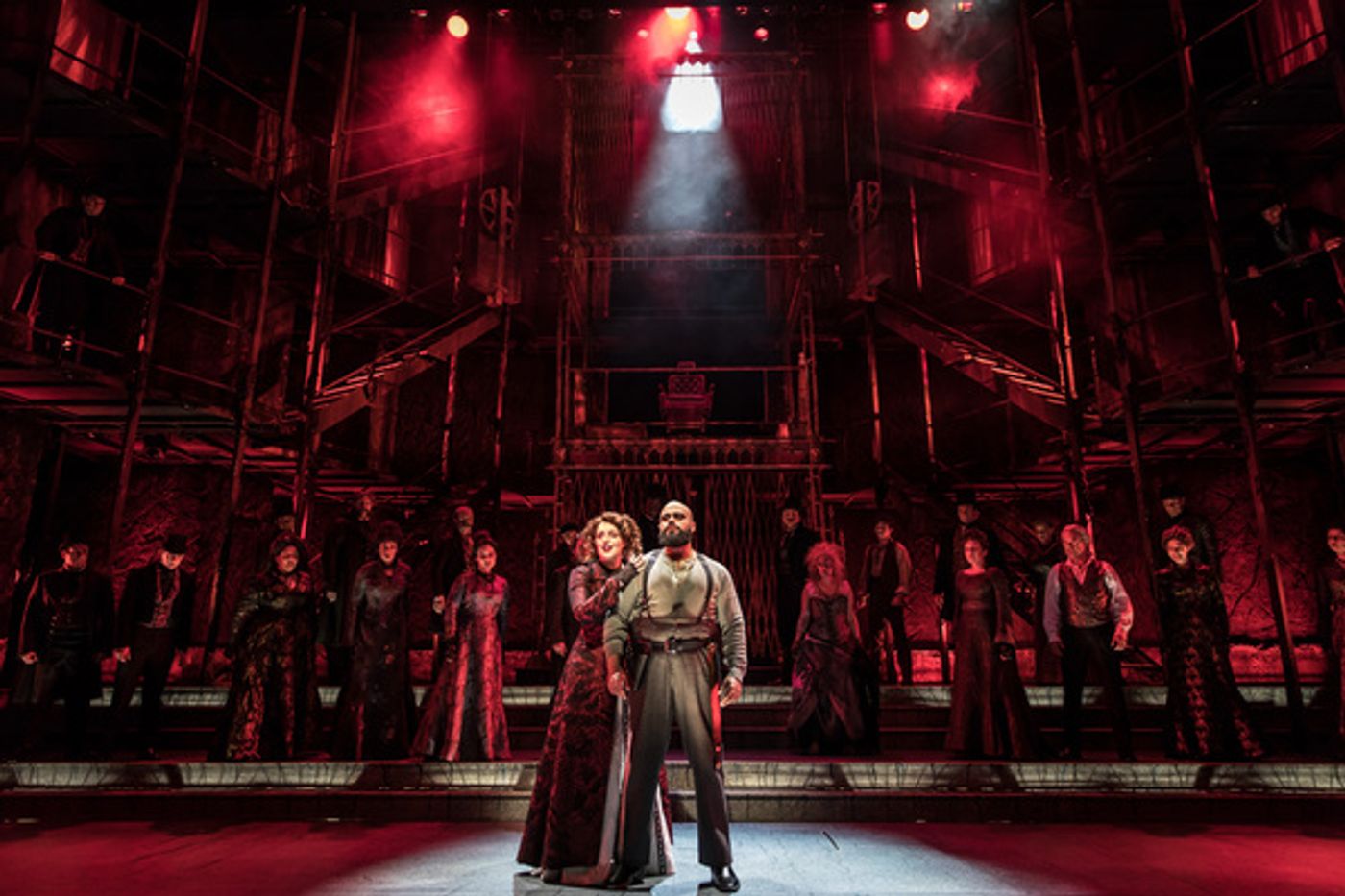 Photo Flash: Paramount Theatre's Bold New Production of SWEENEY TODD  Image