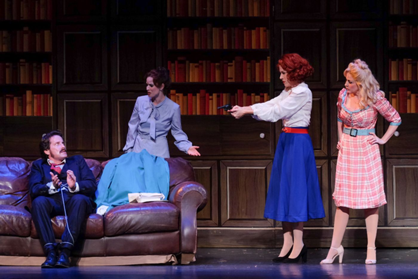 Photo Flash: First Look at San Diego Musical Theatre's 9 TO 5  Image