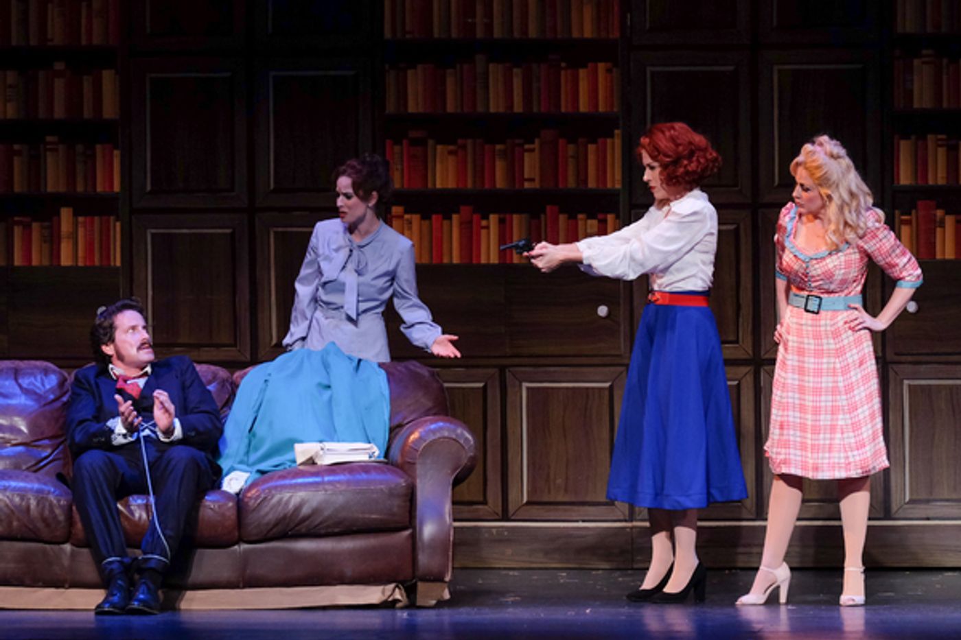 Photo Flash: First Look at San Diego Musical Theatre's 9 TO 5  Image