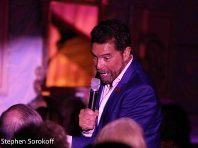 CLint Holmes Photo
