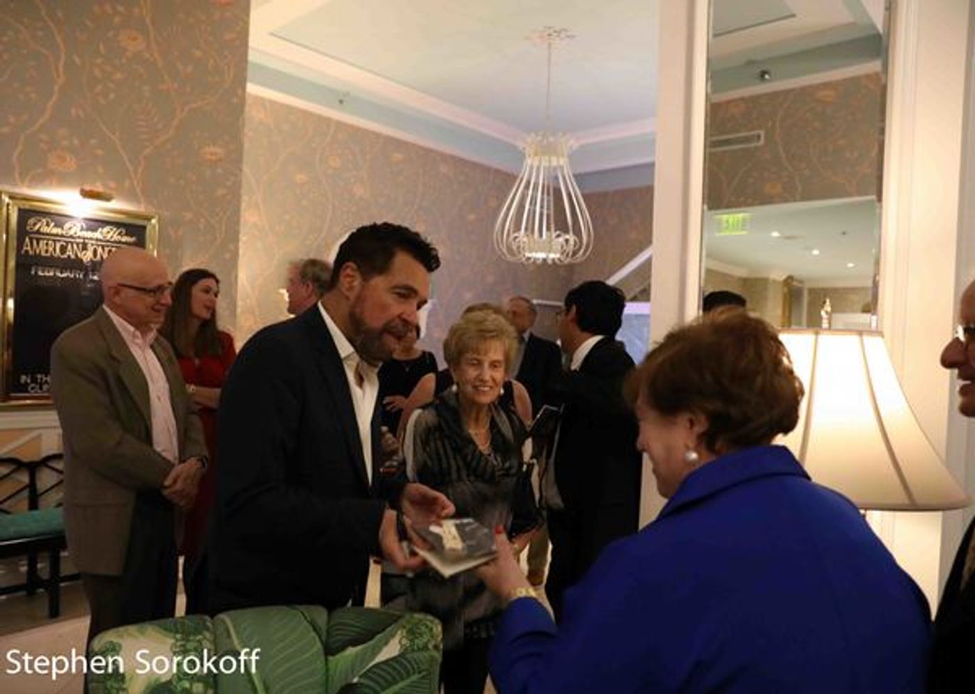 Photo Coverage: Clint Holmes Concludes Run at The Colony Hotel Photo Coverage: Clint Holmes Concludes Run at The Colony Hotel Image