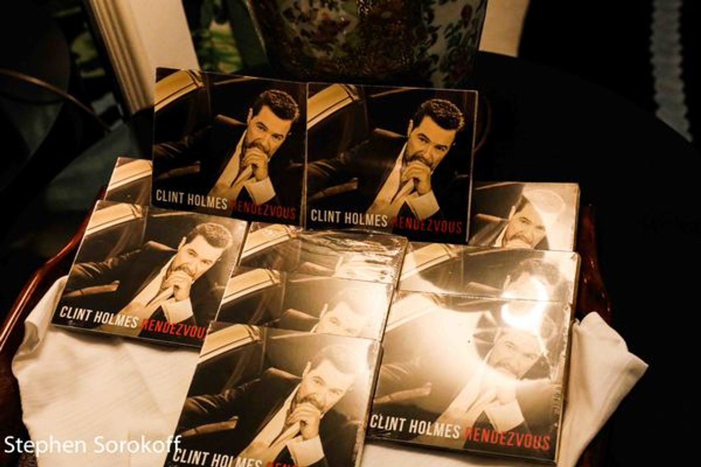 Photo Coverage: Clint Holmes Concludes Run at The Colony Hotel Photo Coverage: Clint Holmes Concludes Run at The Colony Hotel Image