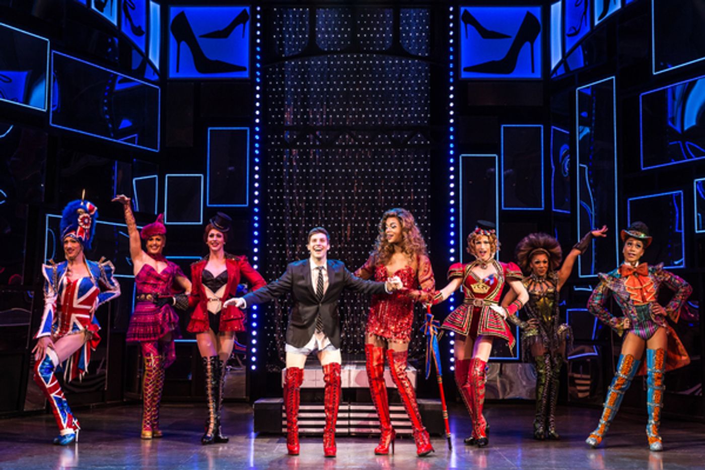 Photo Flash: Brand New Photos Released from the National Tour of KINKY BOOTS  Image