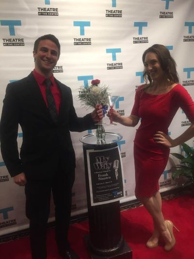 Cast members Jens Jacobson and Sally Staats walking the red carpet for the Opening Ni Photo