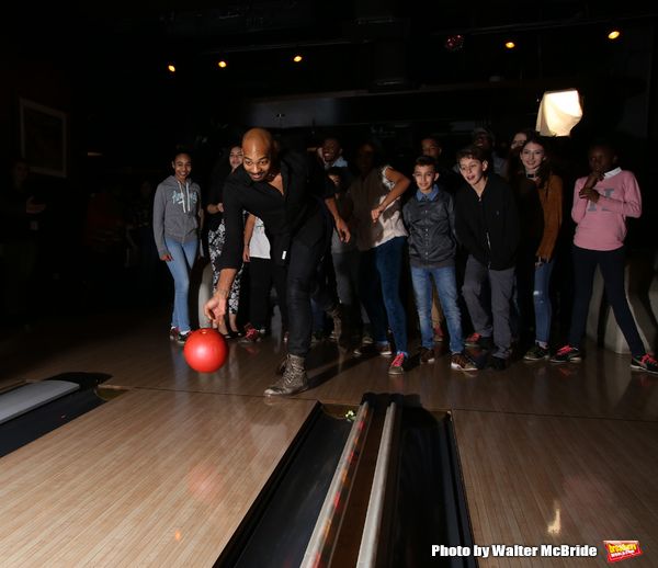 Photos: Broadway Supports SAY at Paul Rudd's All-Star Bowling Benefit — photo 50 of 52