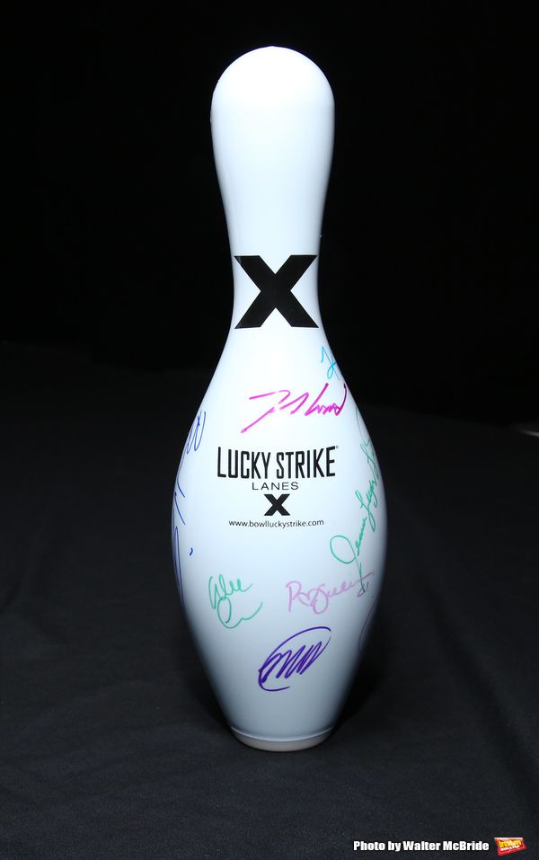 Photos: Broadway Supports SAY at Paul Rudd's All-Star Bowling Benefit — photo 42 of 52