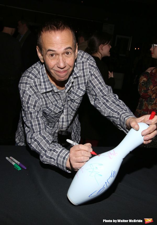 Photos: Broadway Supports SAY at Paul Rudd's All-Star Bowling Benefit — photo 40 of 52