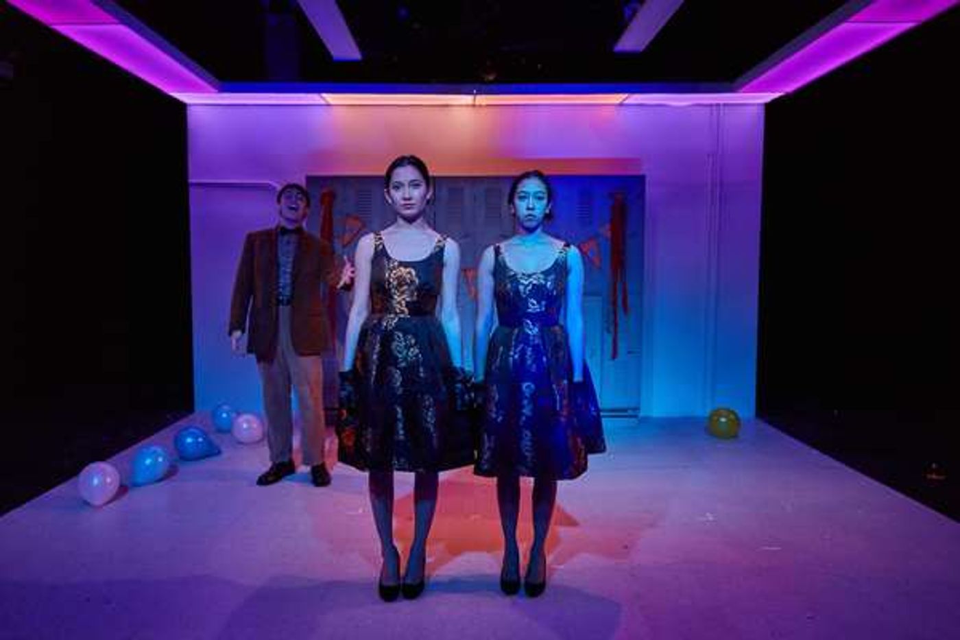 Photo Flash: First Look at First Floor Theater's PEERLESS at The Den Theatre  Image