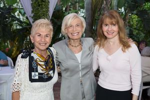 Linda Wartow, Bobbi Horwich, Deborah Pollack @ BroadwayWorld Linda Wartow, Bobbi Horwich, Deborah Pollack Photo