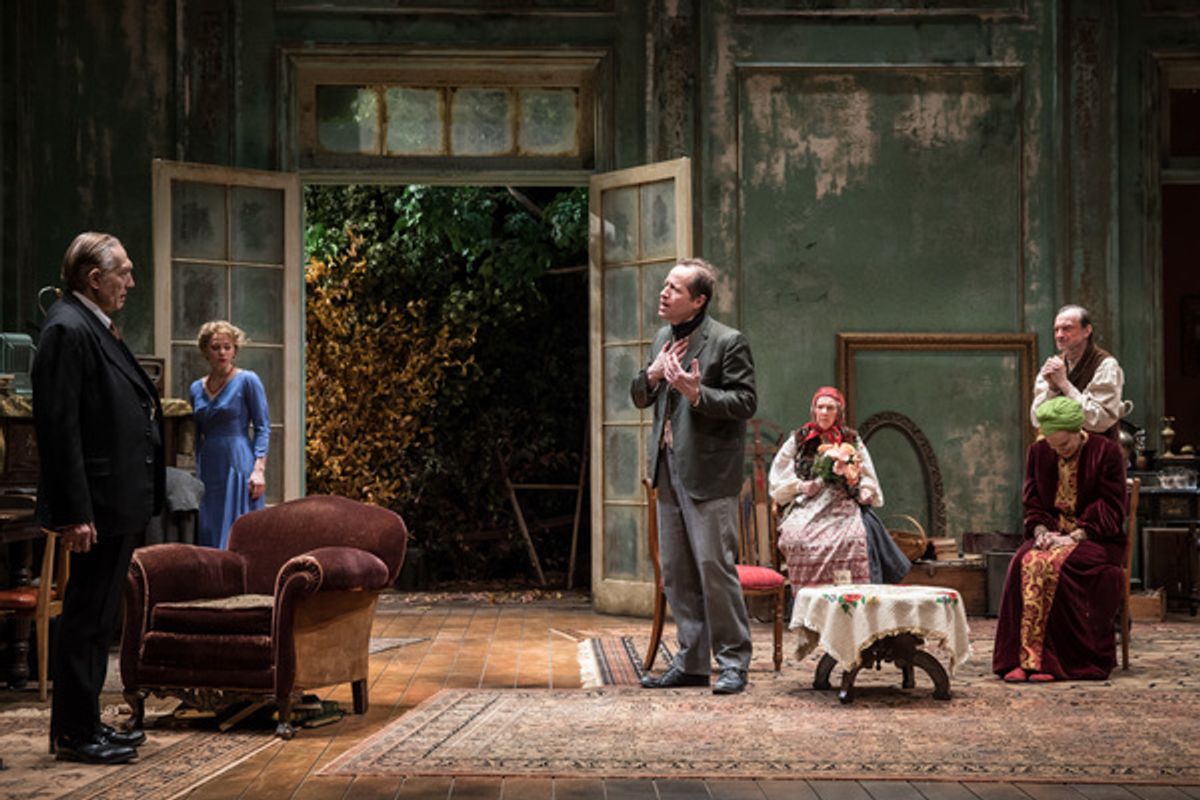 David Darlow (Serbryakov), Kristen Bush (Yelena), Tim Hopper (Vanya), Mary Ann Thebus (Marina), Marilyn Dodds Frank (Maria), and Larry Neumann Jr. (Telegin) at 