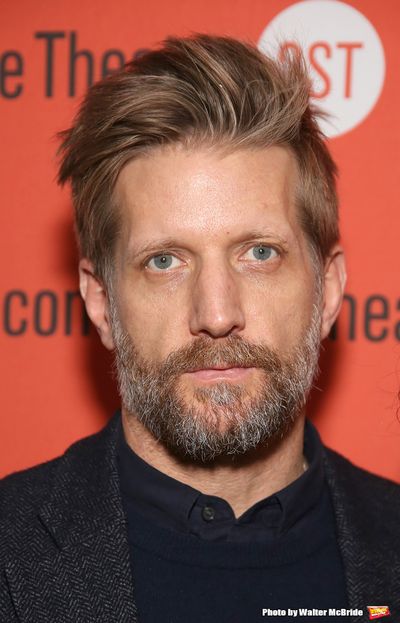 Paul Sparks Photo