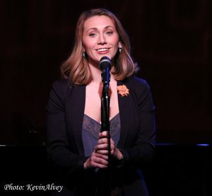 Siri Howard @ BroadwayWorld Siri Howard Photo