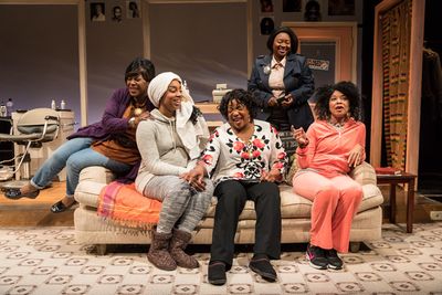 Greta Oglesby, Camille Robinson, Jacqueline Williams, Donica Lynn and Linda Brightcla Photo