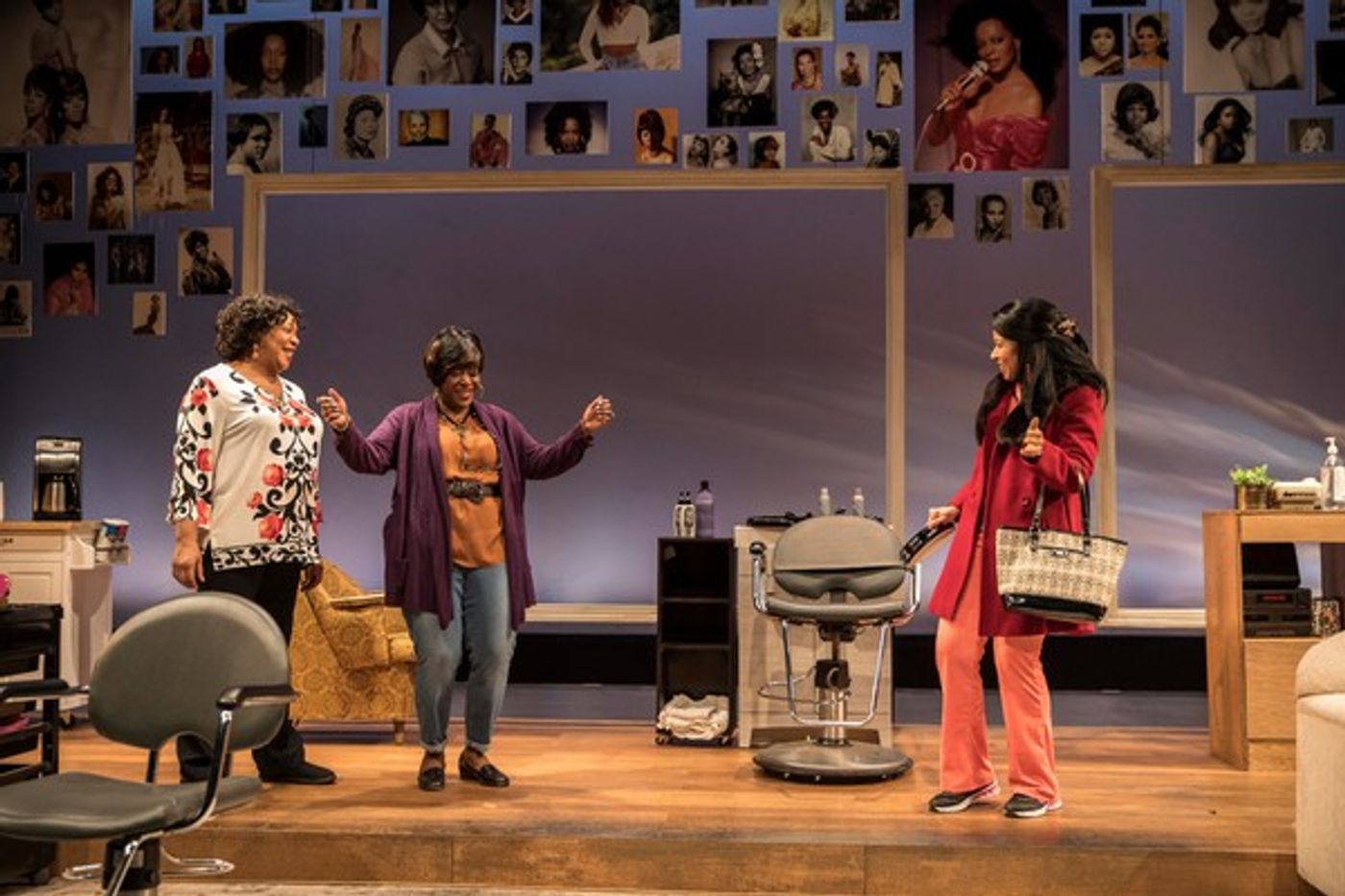 Photo Flash: First Look at A WONDER IN MY SOUL at Victory Gardens Theater  Image