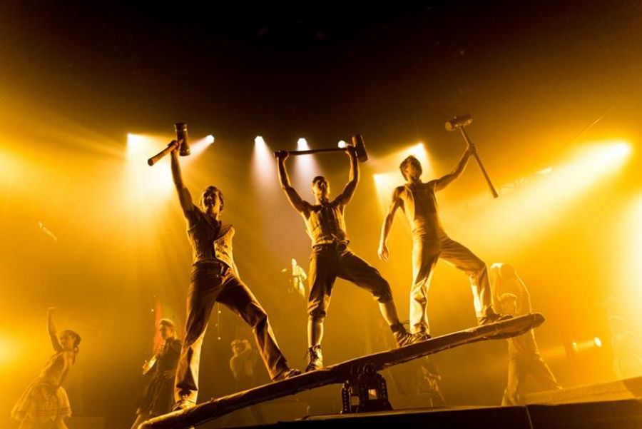 Review: CIRCUS 1903 Recreates the Golden Age of Circus at the Hollywood Pantages Image