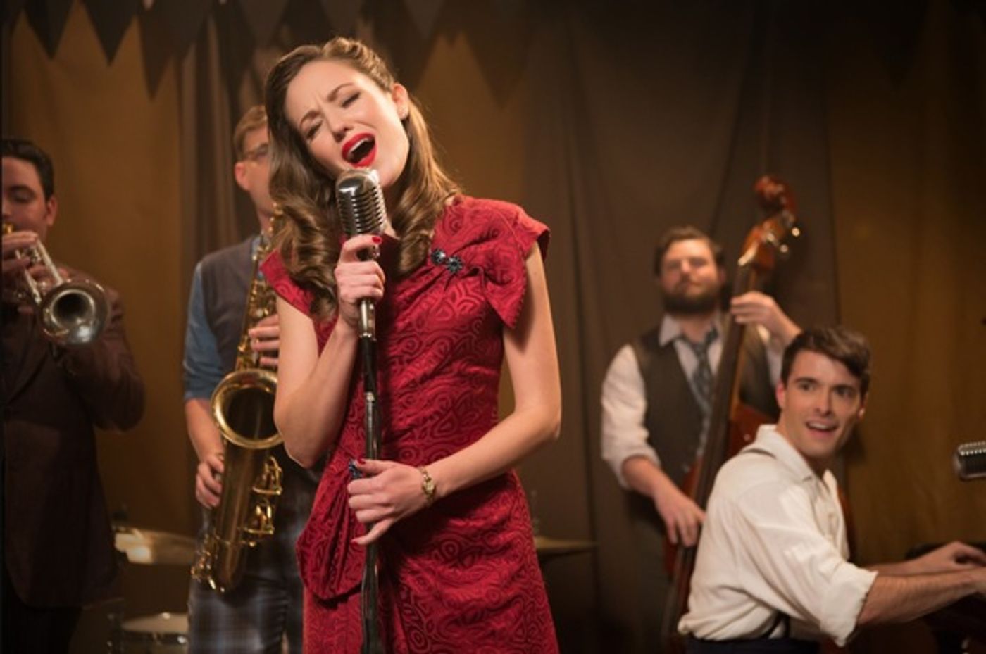 Photo Flash: Laura Osnes & Corey Cott Swing Back to Broadway with BANDSTAND Photo Flash: Laura Osnes & Corey Cott Swing Back to Broadway with BANDSTAND Image